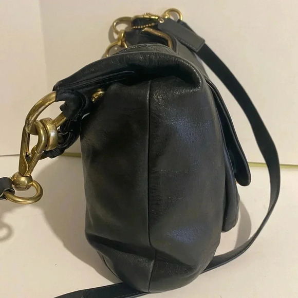 Coach Black leather crossbody handbag - Picture 4 of 14
